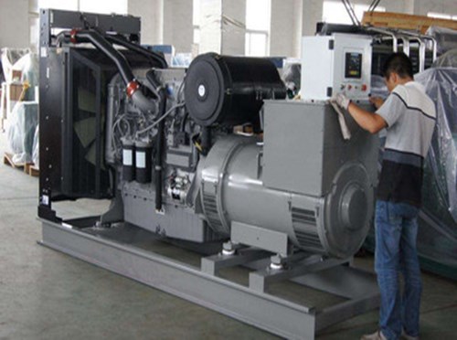 江口柴油发电机组和储能设备配合使用的案例