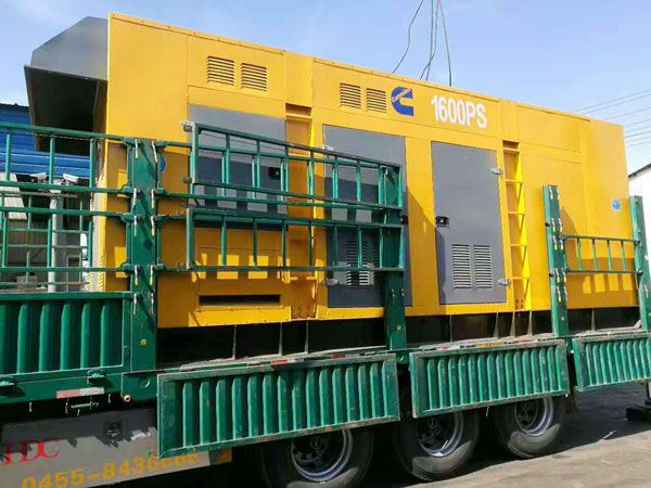 江口测量水冷式机油散热器密封件尺寸时的注意事项有哪些？